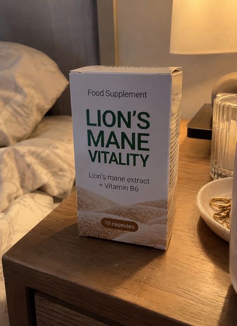 Flaconul Lion's Mane Vitality