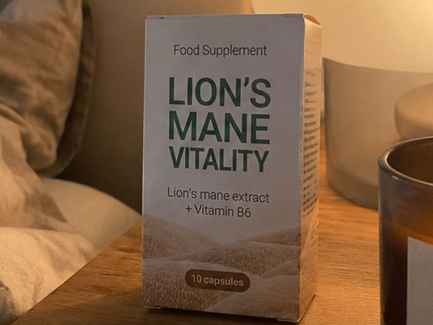 Cutia și flaconul Lion's Mane Vitality